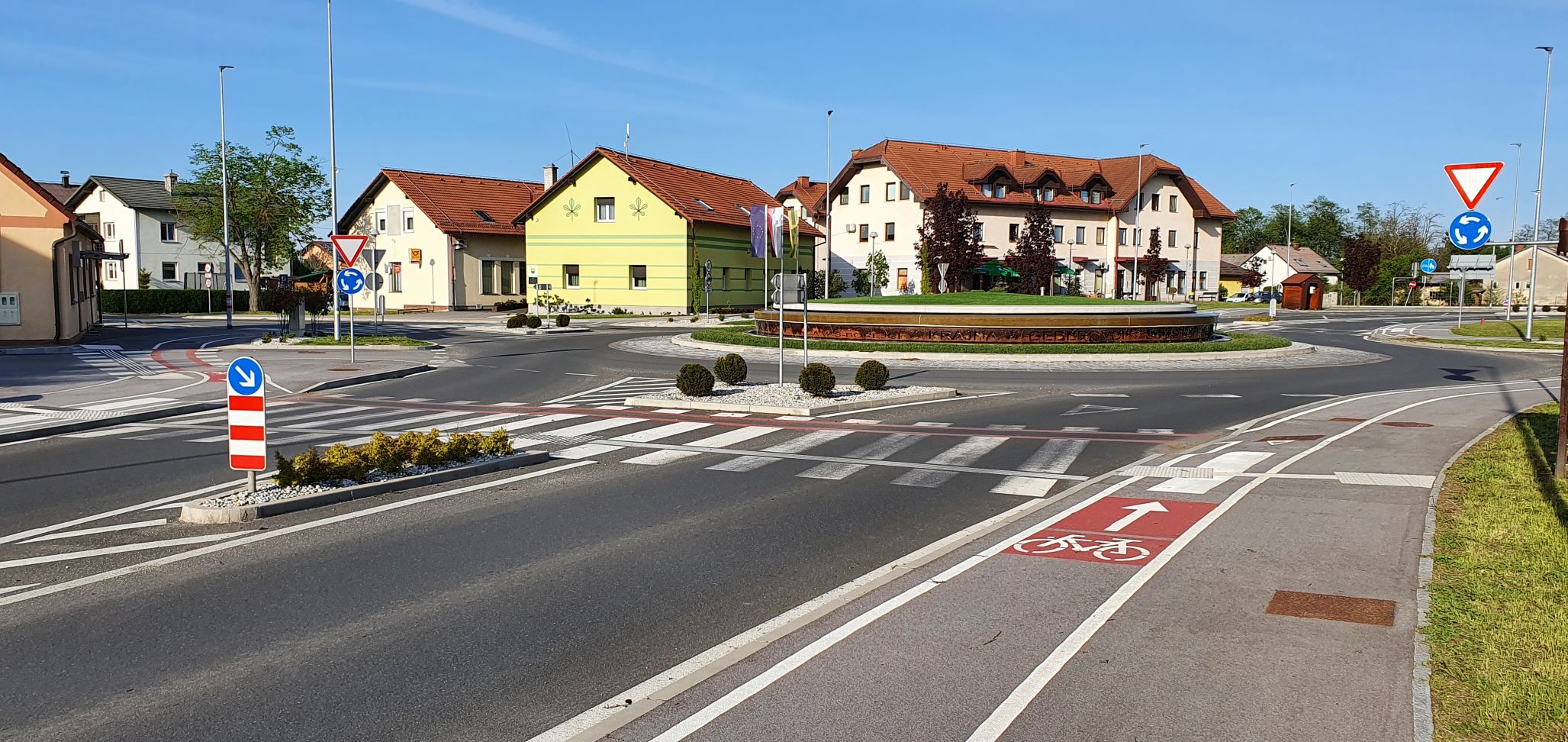Rekonstrukcija regionalne ceste R1-235/0318 Petanjci – Murska Sobota (Gaj) od km 2+717 do km 3+895 z ureditvijo krožišča